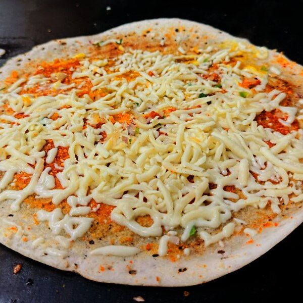 Cheese masala dosa